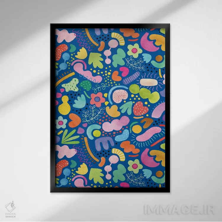 تابلو انتزاعی طرح انتزاعی سرزنده آبی کبالت اثر نینولا دیزاین - نمای قابدار مشکی