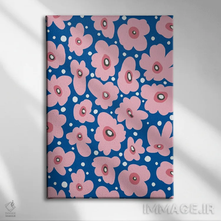 تابلو مینیمال گل های طبیعت اسکانباوراوی آبی کبالت اثر نینولا دیزاین - نمای روبهرو روی دیوار