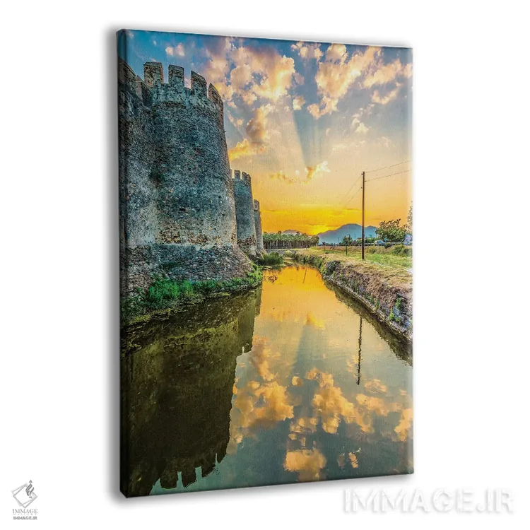 تابلو دکوراتیو قلعه آنامور اثر نجدت دوزن - نمای پرسپکتیو محصول