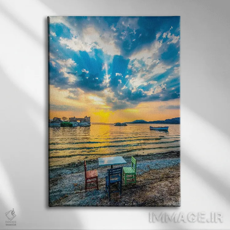 تابلو دکوراتیو غروب دریاچه ۳ اثر نجدت دوزن - نمای روبهرو روی دیوار