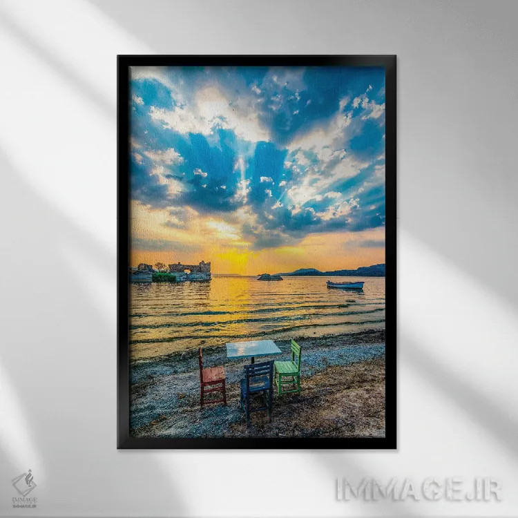 تابلو دکوراتیو غروب دریاچه ۳ اثر نجدت دوزن - نمای قابدار مشکی