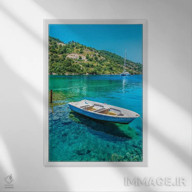 تابلو دکوراتیو آب زلال اثر نجدت دوزن - نمای قابدار سفید