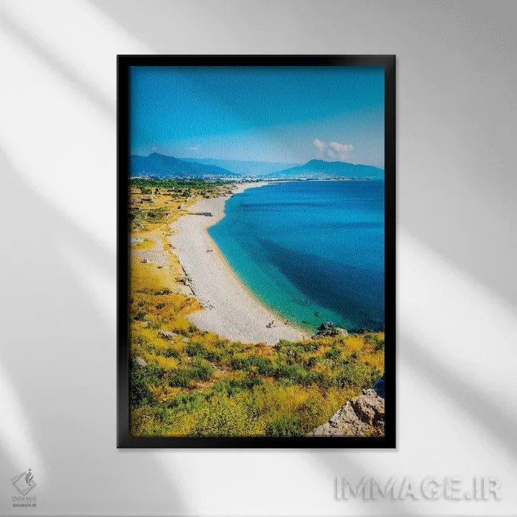 تابلو دکوراتیو دریای مدیترانه اثر نجدت دوزن - نمای قابدار مشکی