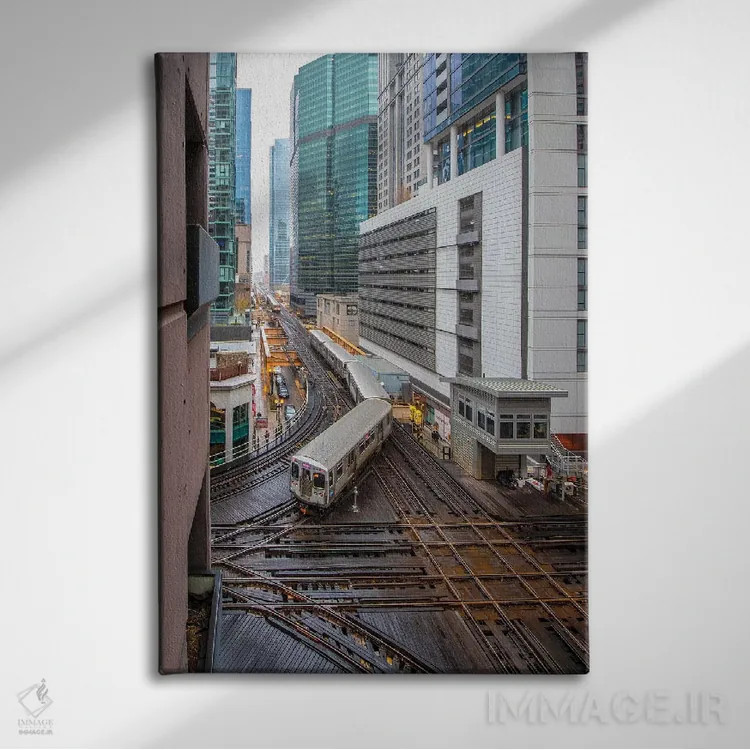 تابلو دکوراتیو لوپ شیکاگو اثر نجدت دوزن - نمای روبهرو روی دیوار