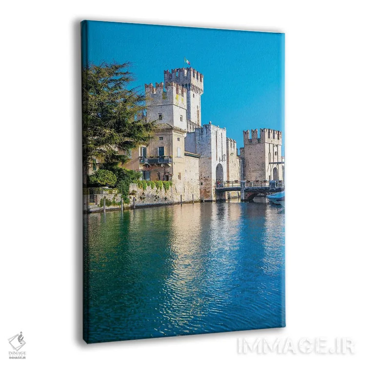 تابلو دکوراتیو Italy,قلعه سرمیونه، ایتالیا اثر نجدت دوزن - نمای پرسپکتیو محصول