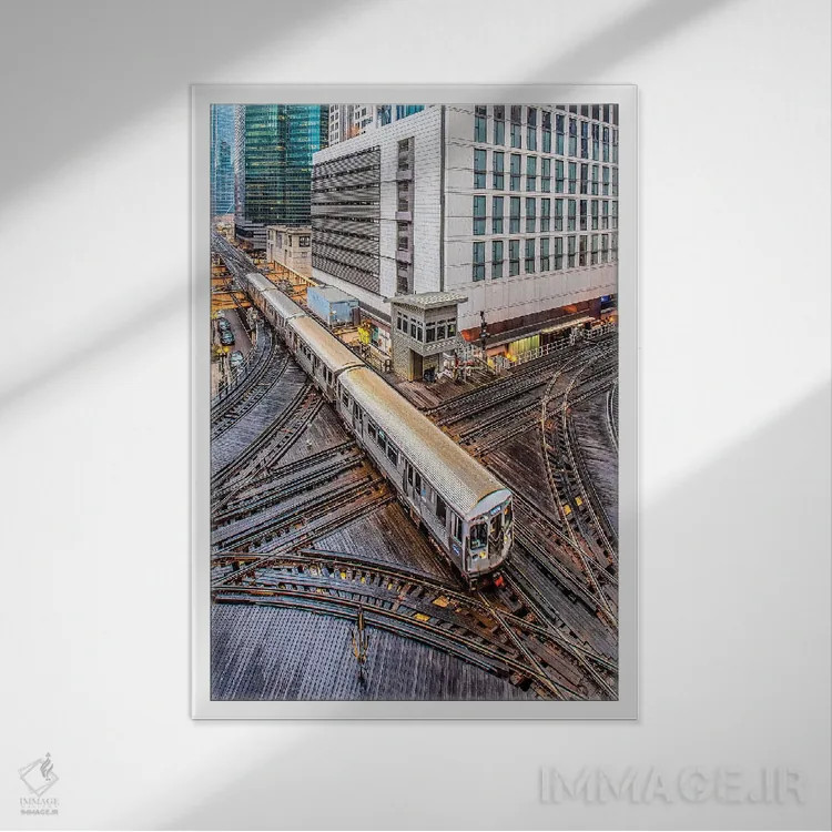 تابلو دکوراتیو لوپ شیکاگو اثر نجدت دوزن - نمای قابدار سفید