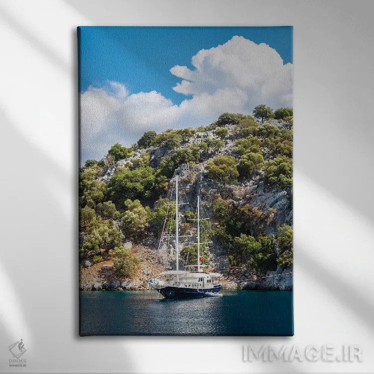 تابلو دکوراتیو قایق سواری تفریحی اثر نجدت دوزن - نمای روبهرو روی دیوار