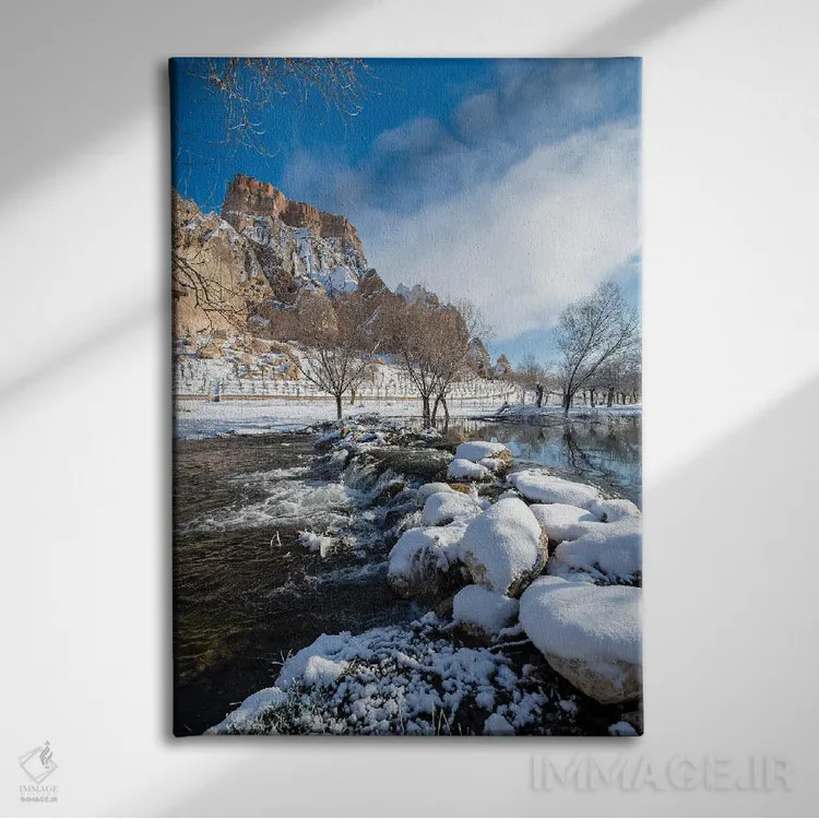 تابلو دکوراتیو برف اثر نجدت دوزن - نمای روبهرو روی دیوار