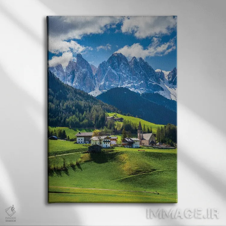 تابلو دکوراتیو دولومیت ها اثر نجدت دوزن - نمای روبهرو روی دیوار