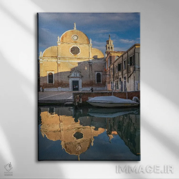تابلو دکوراتیو نور در ونیز اثر نجدت دوزن - نمای روبهرو روی دیوار
