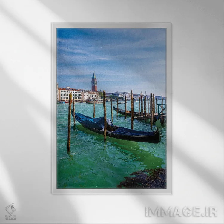 تابلو دکوراتیو گوندولاها و ونیز اثر نجدت دوزن - نمای قابدار سفید