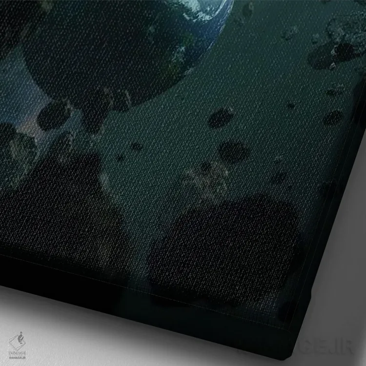 تابلو دکوراتیو گیر افتاده ۲ اثر نایس بلید - نمای نزدیک بافت بوم