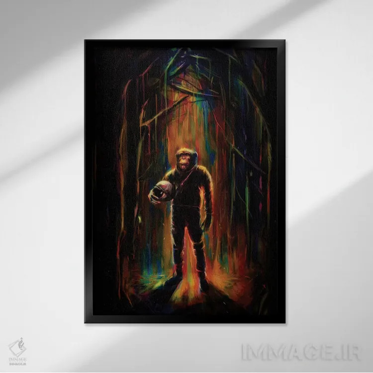 تابلو دکوراتیو فرمانده شامپانزه اثر نایس بلید - نمای قابدار مشکی