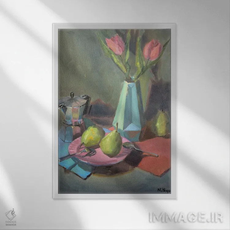 تابلو دکوراتیو گلابی ها و گل لاله اثر نیتیا سوامیناتان - نمای قابدار سفید