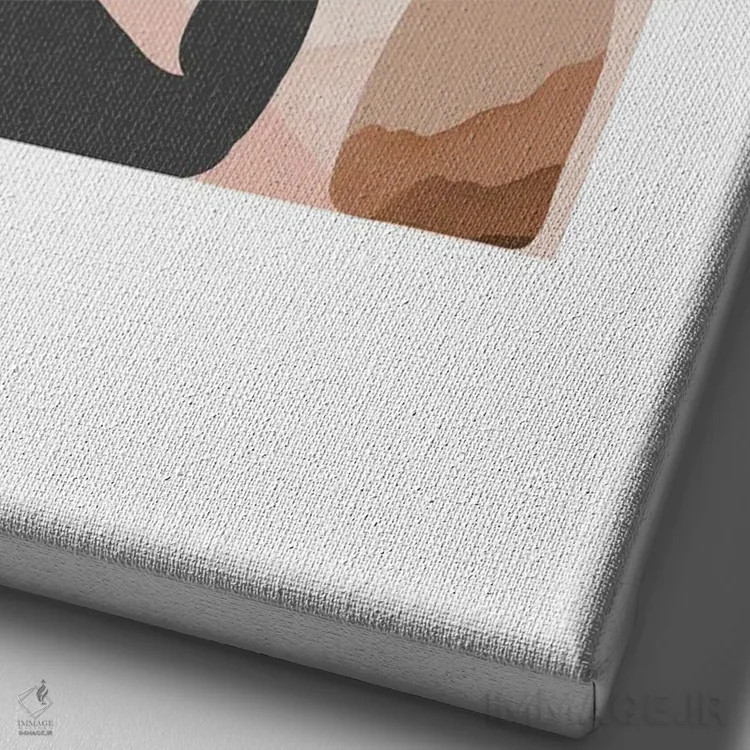 تابلو مینیمال گربه سیاه در محیط گرمسیری اثر نیکی - نمای نزدیک بافت بوم