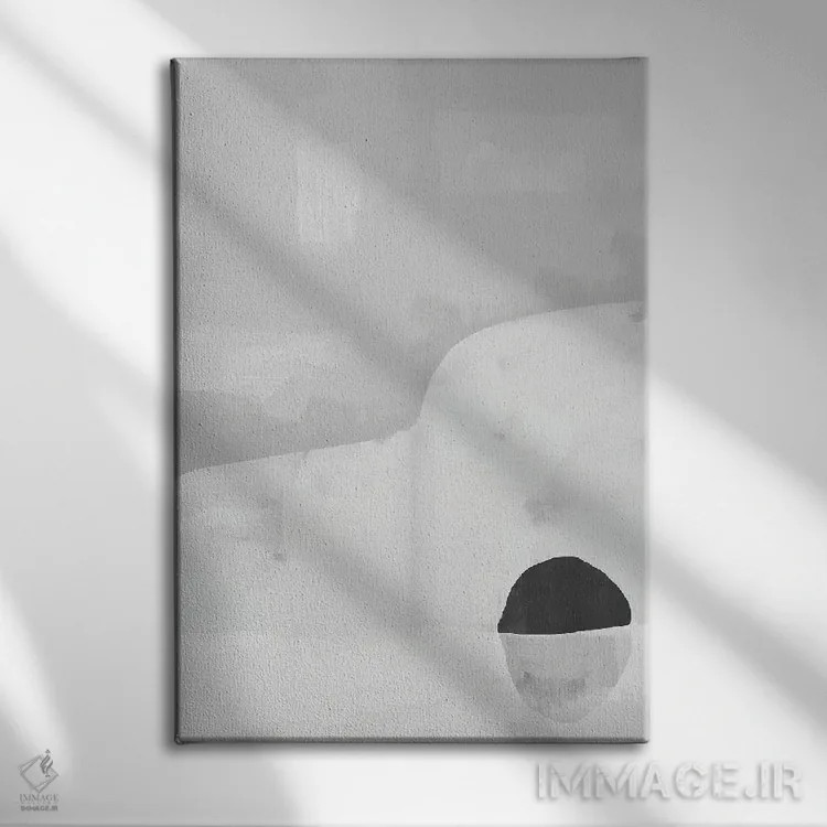 تابلو مینیمال هنر معماری خاکستری اثر نیکی - نمای روبهرو روی دیوار