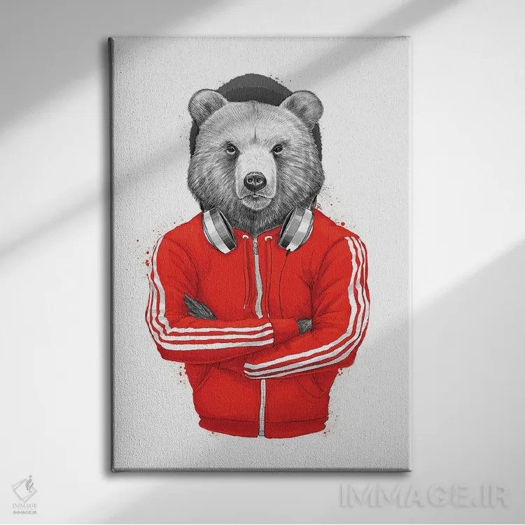 تابلو دکوراتیو خرس مربی اثر نیکیتا کورنکوف - نمای روبهرو روی دیوار