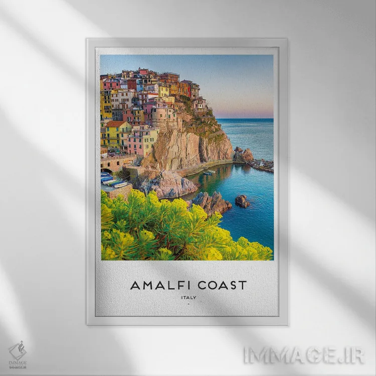 تابلو دکوراتیو ساحل آمالفی اثر نائومی دیویس - نمای قابدار سفید