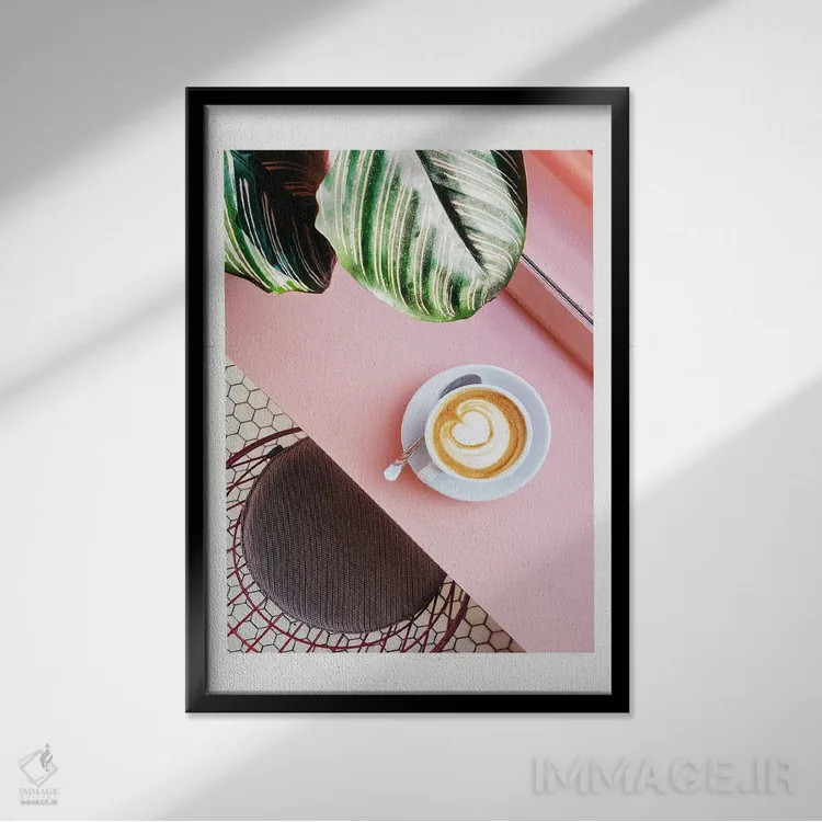 تابلو دکوراتیو پوستر قهوه صورتی اثر نائومی دیویس - نمای قابدار مشکی