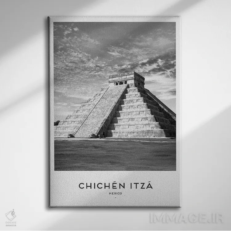 تابلو دکوراتیو چیچن ایتزا مکزیک سیاه و سفید اثر نائومی دیویس - نمای روبهرو روی دیوار