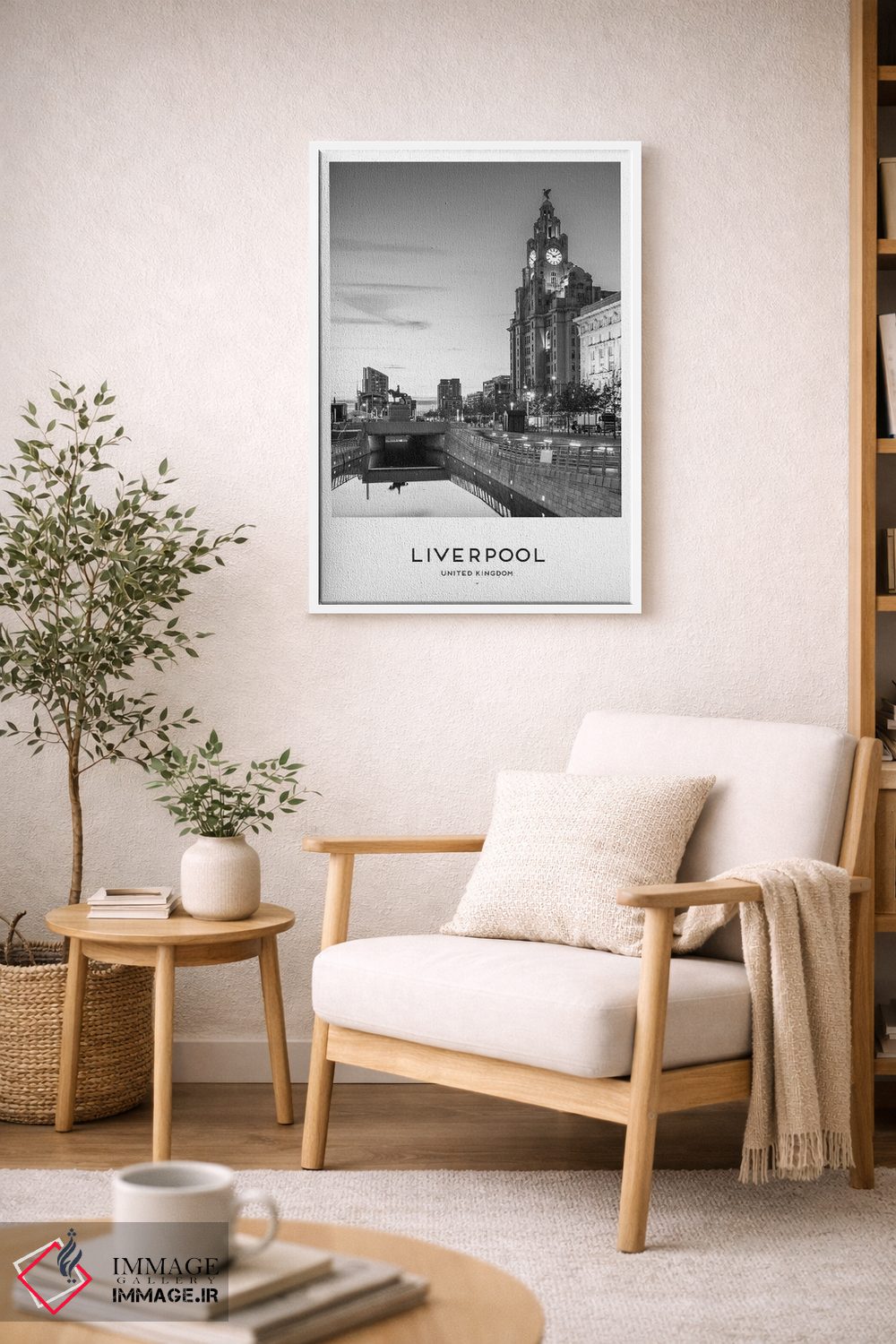 تابلو دکوراتیو لیورپول اثر نائومی دیویس - D4W