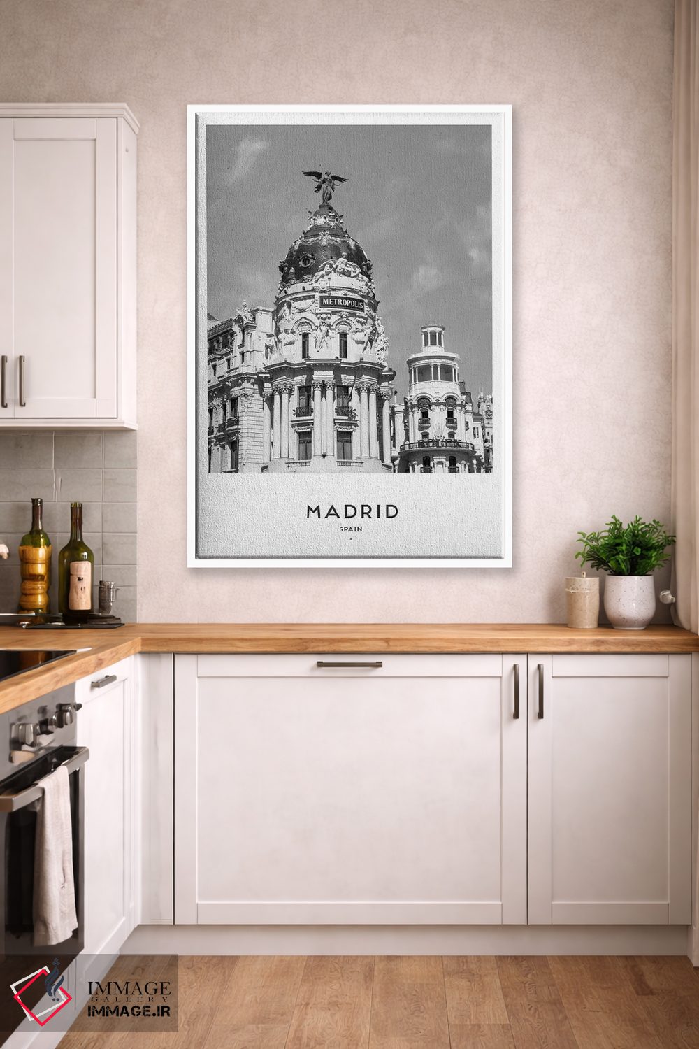 تابلو دکوراتیو مادرید اسپانیا اثر نائومی دیویس - D6W