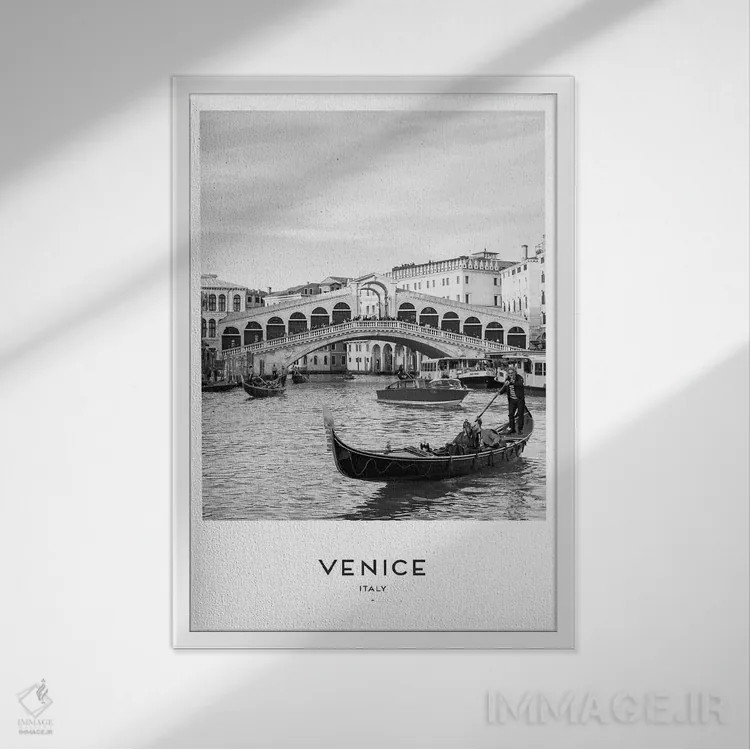 تابلو دکوراتیو گوندولا ونیز اثر نائومی دیویس - نمای قابدار سفید