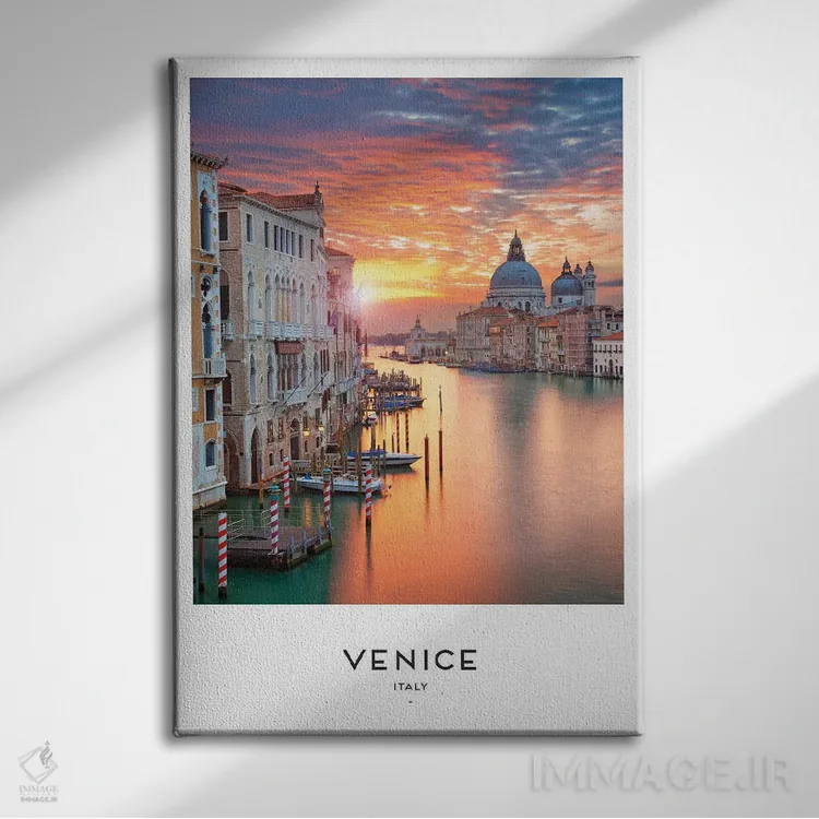تابلو دکوراتیو ونیز ایتالیا اثر نائومی دیویس - نمای روبهرو روی دیوار
