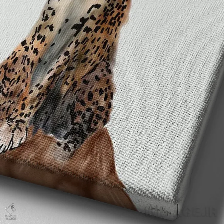 تابلو مینیمال یوزپلنگ اثر آملیا نویز - نمای نزدیک بافت بوم