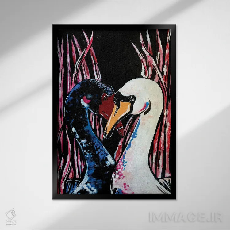 تابلو دکوراتیو قوهای عاشق اثر نیکولتا پینتس - نمای قابدار مشکی