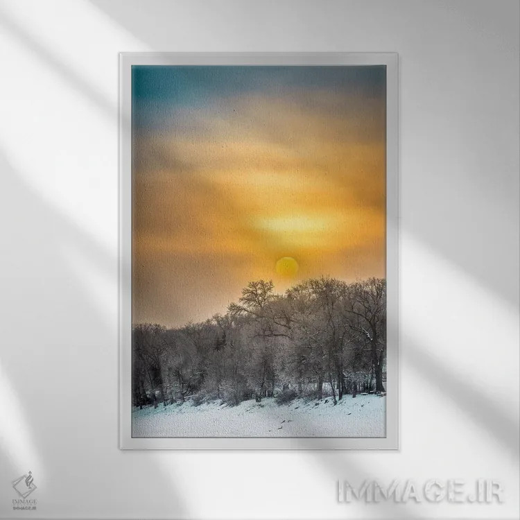 تابلو دکوراتیو طلوع بر رودخانه یخ زده اثر نیک ریو - نمای قابدار سفید
