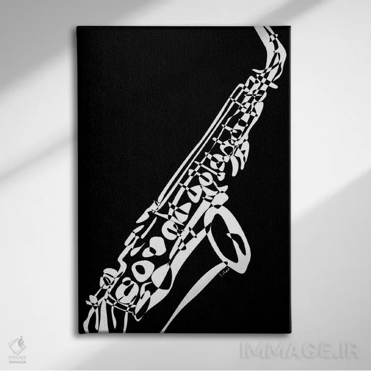تابلو مینیمال ساکسیفون مشکی اثر نیسه کرونا - نمای روبهرو روی دیوار