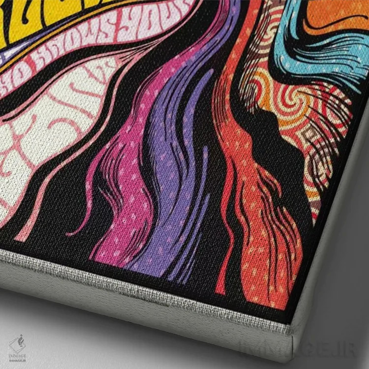 تابلو دکوراتیو تنها دختر اثر نور طحمه - نمای نزدیک بافت بوم