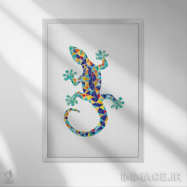 تابلو مینیمال اژدهای موزاییکی گائودی اثر نووو پرینتس - نمای قابدار سفید