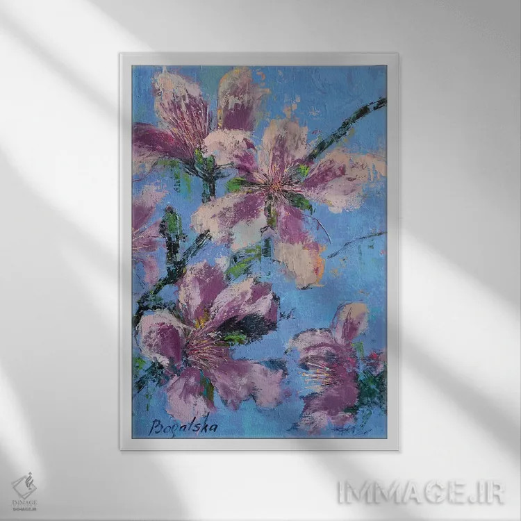 تابلو انتزاعی شکوفه بنفش اثر اولنا بوگاتسکا - نمای قابدار سفید