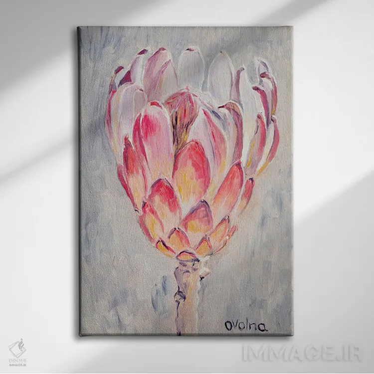 تابلو دکوراتیو پروتئای نقره ای اثر الگا ولنا - نمای روبهرو روی دیوار