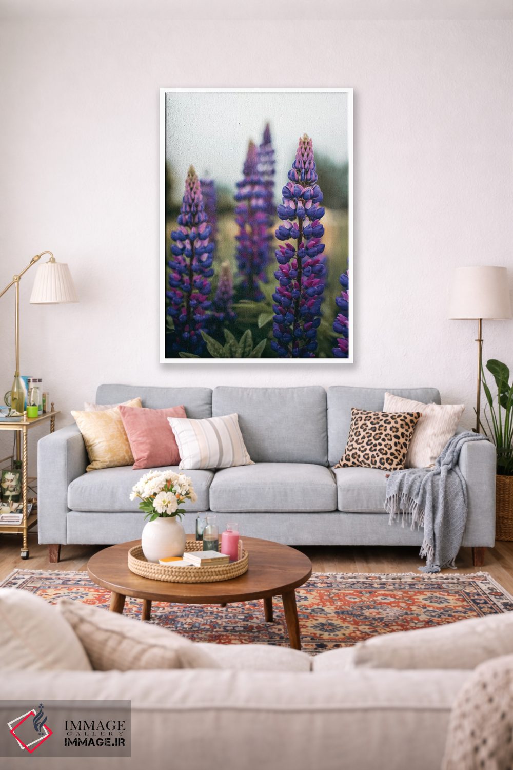 تابلو دکوراتیو گل های لوپین در چمنزار بهاری LI اثر اولیویا جوی سنت کلر - D1W