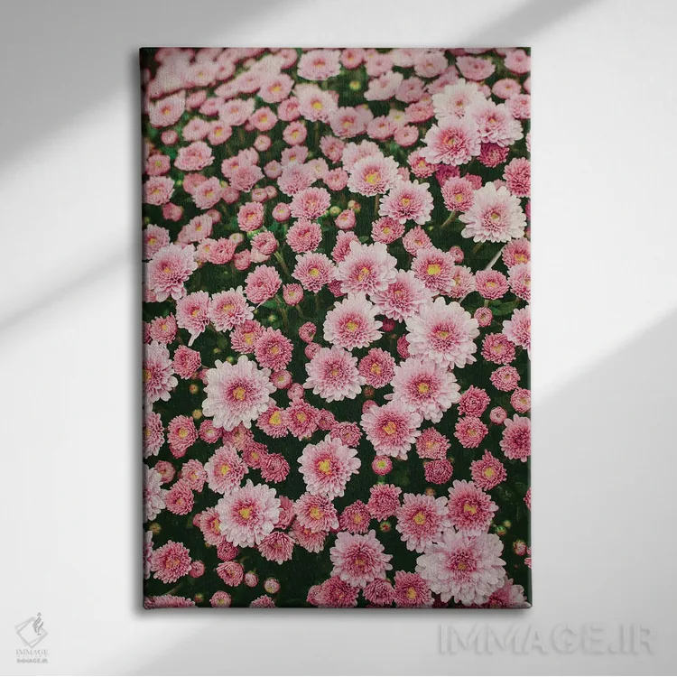 تابلو دکوراتیو شکوفایی بی دریغ اثر اولیویا جوی سنت کلر - نمای روبهرو روی دیوار