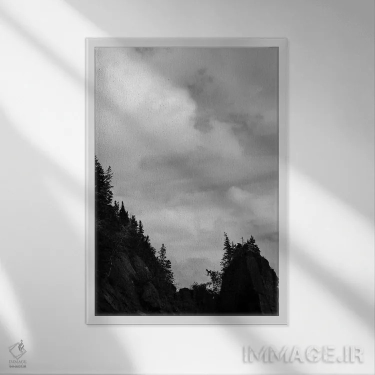 تابلو دکوراتیو نمای چشمگیر اثر اولیویا جوی سنت کلر - نمای قابدار سفید