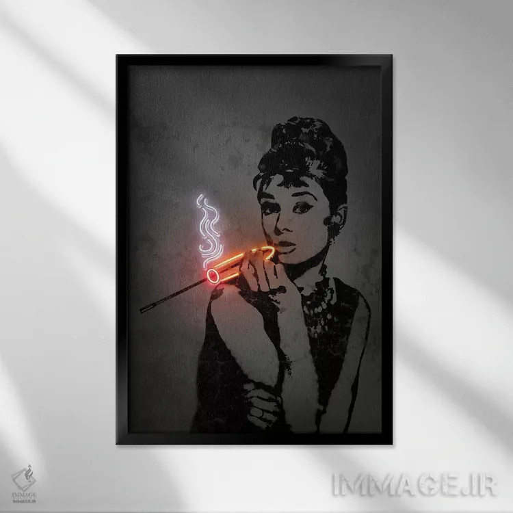 تابلو دکوراتیو آدری اثر اکتاویان میلو - نمای قابدار مشکی