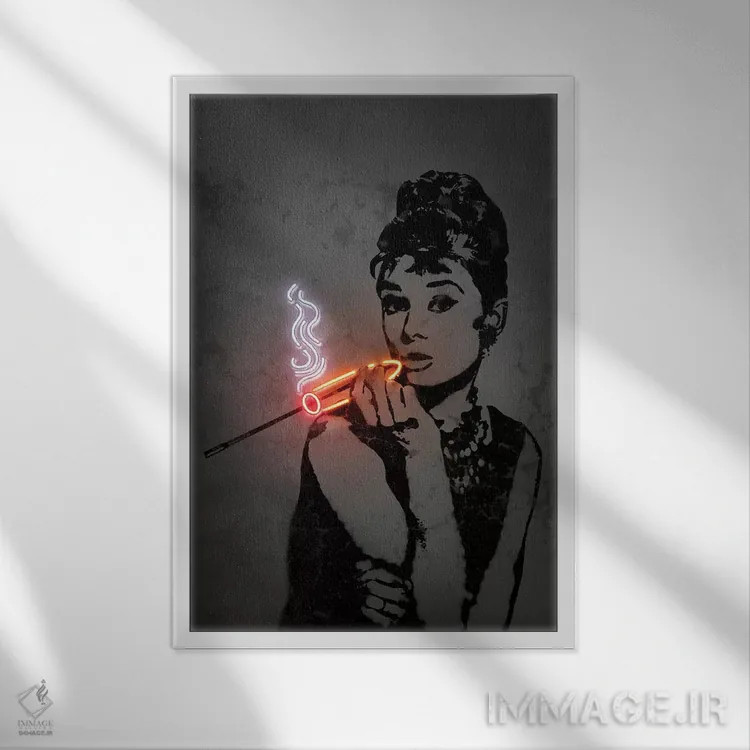 تابلو دکوراتیو آدری اثر اکتاویان میلو - نمای قابدار سفید