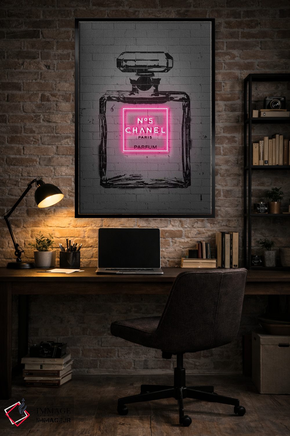 تابلو دکوراتیو عطر اثر اکتاویان میلو - D4B