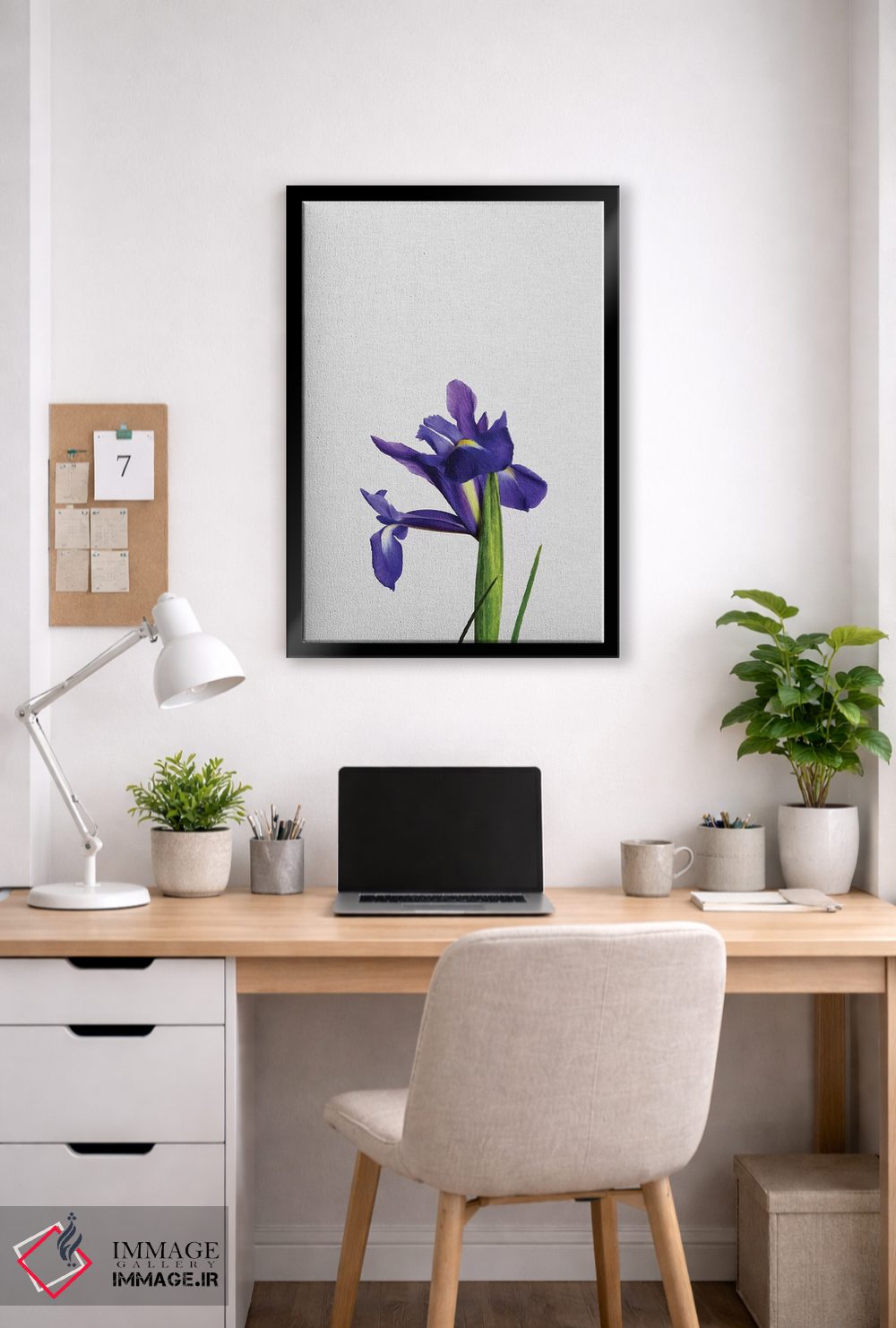 تابلو مینیمال زنبق اثر اورارا استودیو - D4B