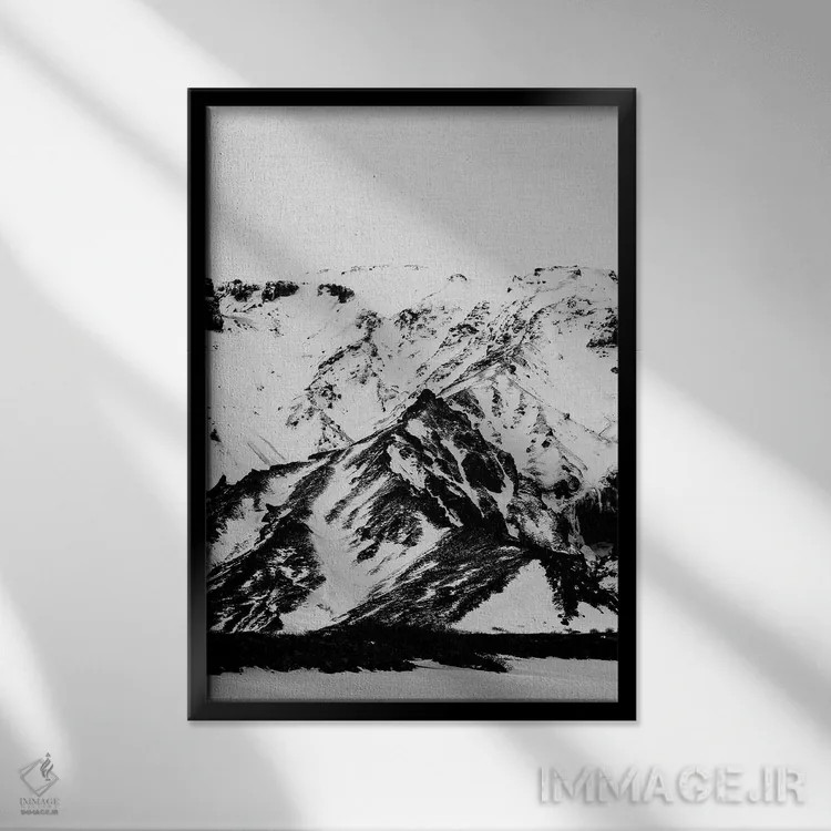تابلو مدرن کوه های مینیمالیستی اثر اورارا استودیو - نمای قابدار مشکی