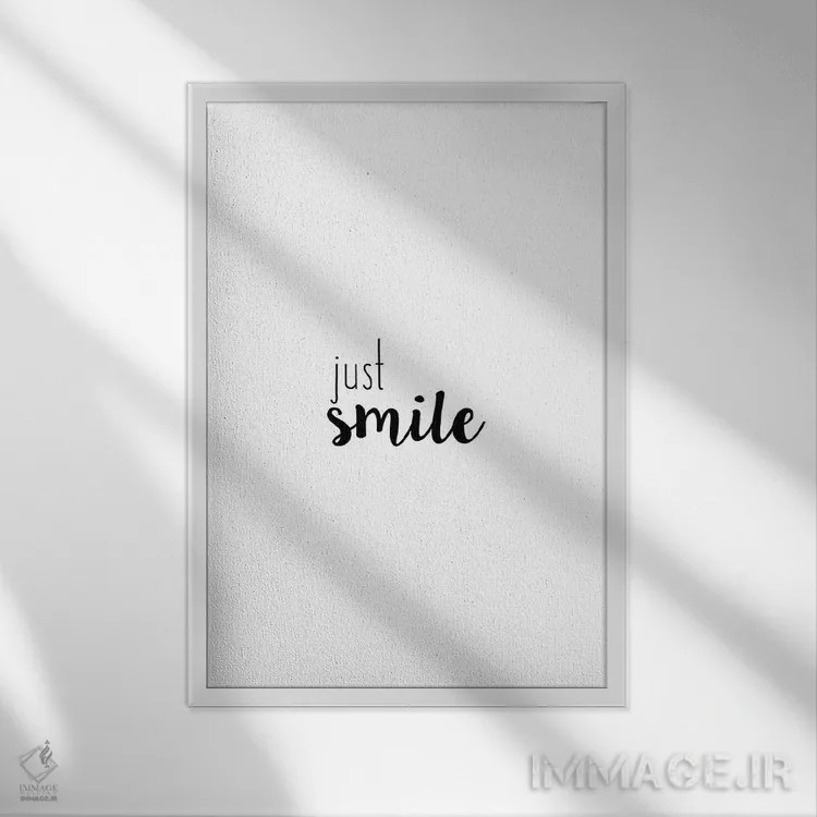تابلو دکوراتیو فقط لبخند بزن اثر اورارا استودیو - نمای قابدار سفید