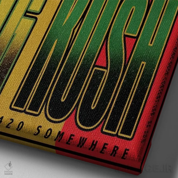 تابلو دکوراتیو پادشاه کوش اثر اولد رد تراک - نمای نزدیک بافت بوم