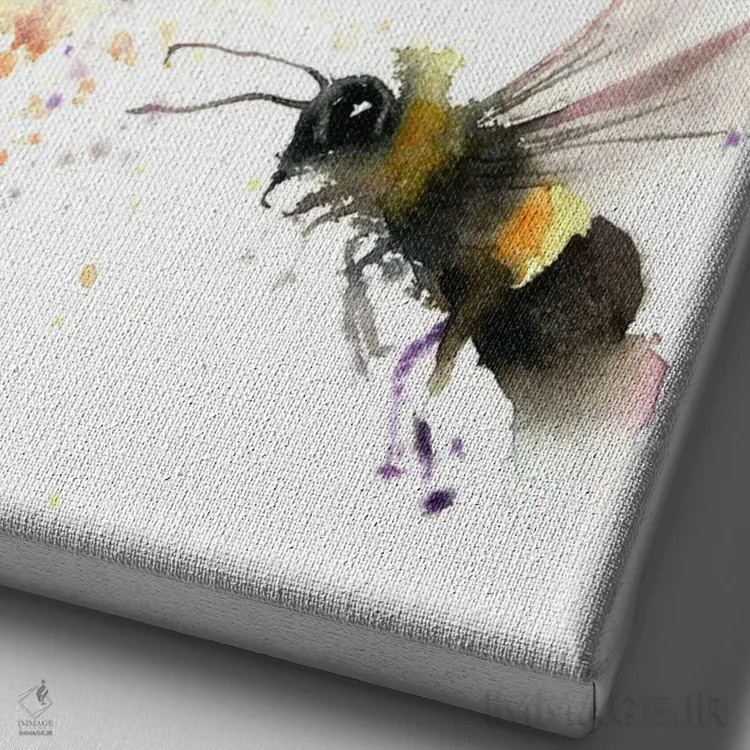 تابلو دکوراتیو سه زنبور اثر الگا چفرانوف - نمای نزدیک بافت بوم