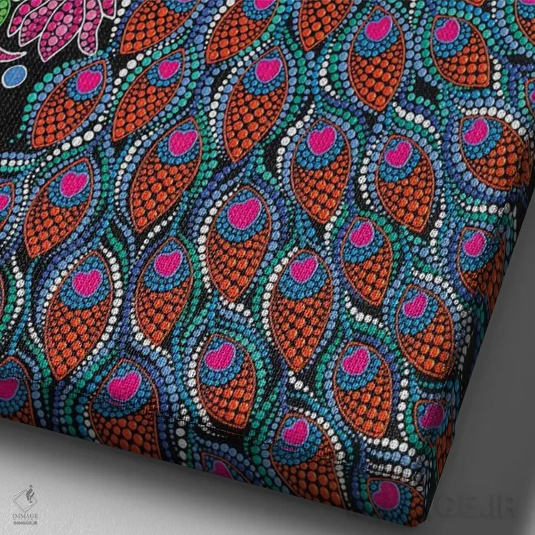 تابلو دکوراتیو "طاووس" اثر اکسانا لازاری - نمای نزدیک بافت بوم