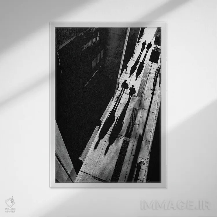 تابلو دکوراتیو خیابان کوئین اثر جیان وانگ - نمای قابدار سفید