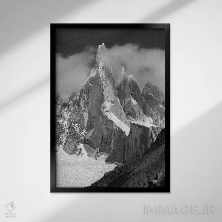 تابلو دکوراتیو سررو تور اثر اکتاویان رادو توپای - نمای قابدار مشکی